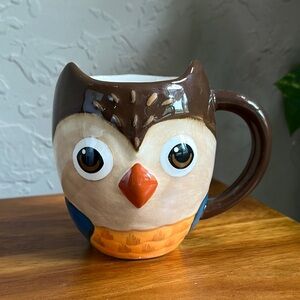 Earthware Owl Shaped Ceramic Mug - Brown, Cream, and Orange‎